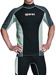 RASH GUARD MANCHES COURTES